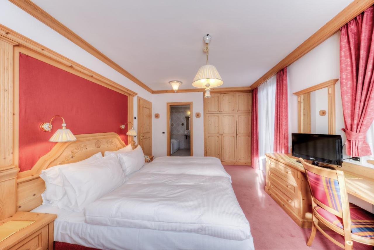 Hotel Chalet Corso San Vigilio Di Marebbe Exterior foto